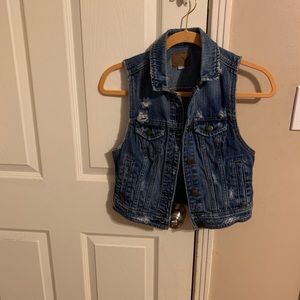 American eagle vest XS